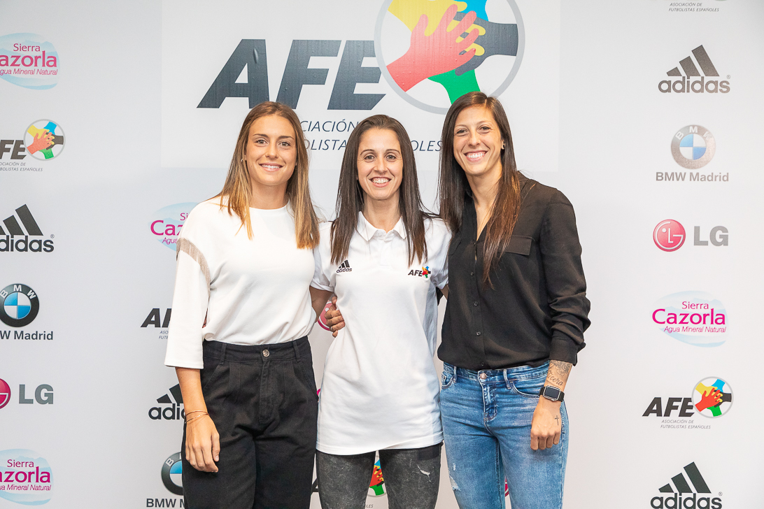 Huelga fútbol convenio femenino