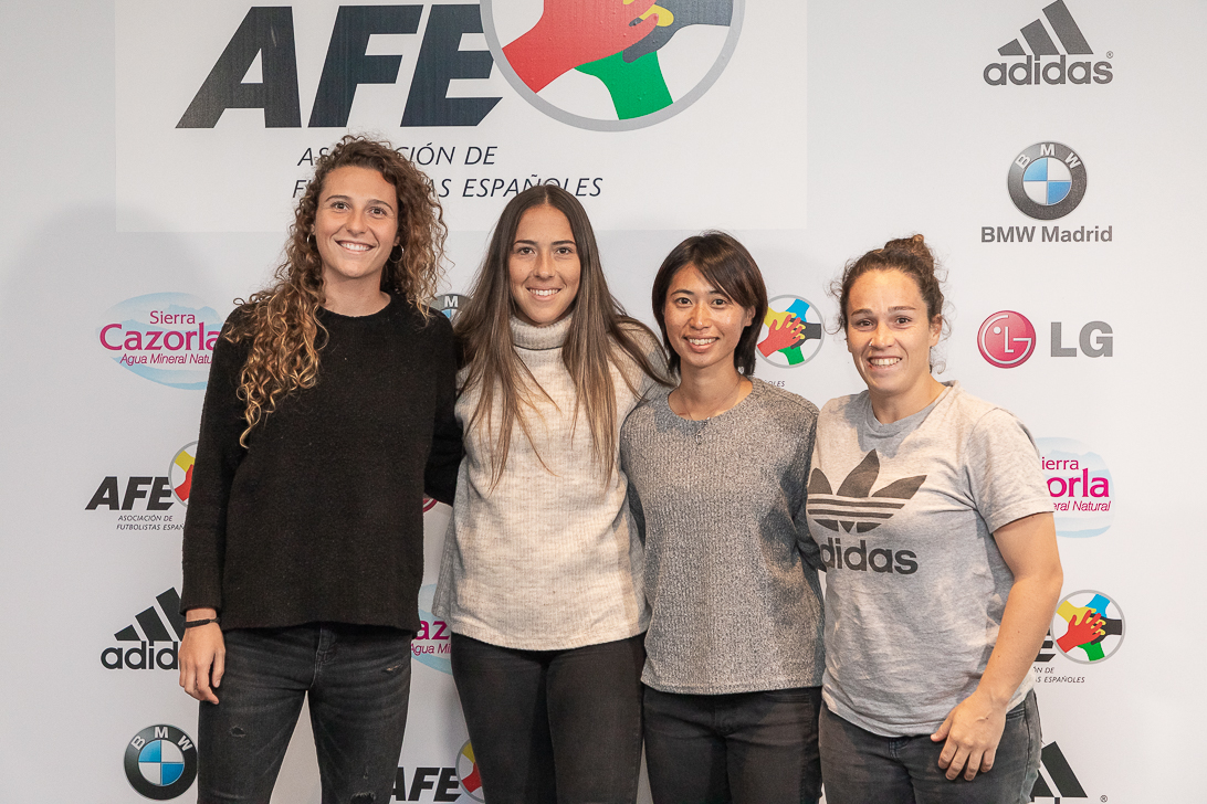 Huelga fútbol convenio femenino