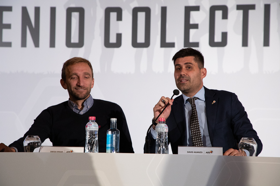 Huelga fútbol convenio femenino