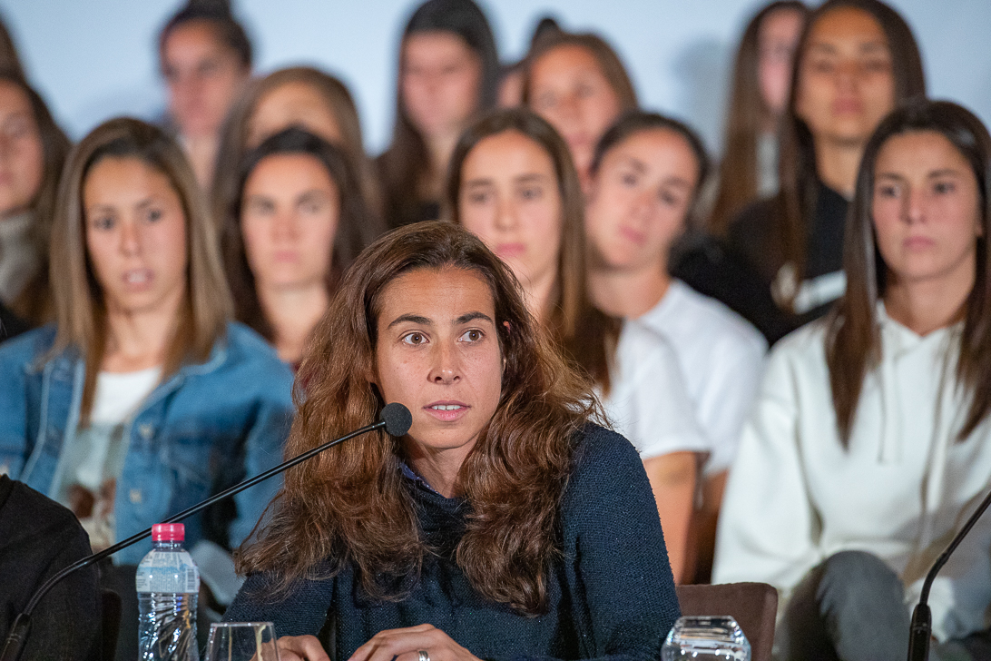 Huelga fútbol convenio femenino