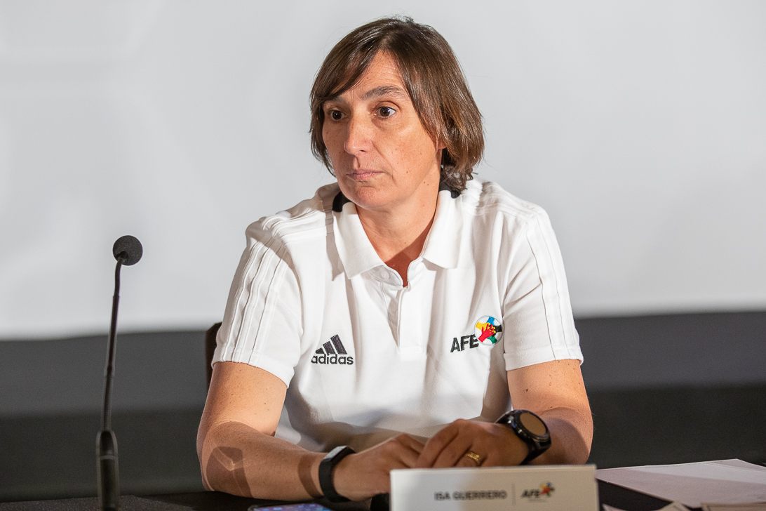 Huelga fútbol convenio femenino