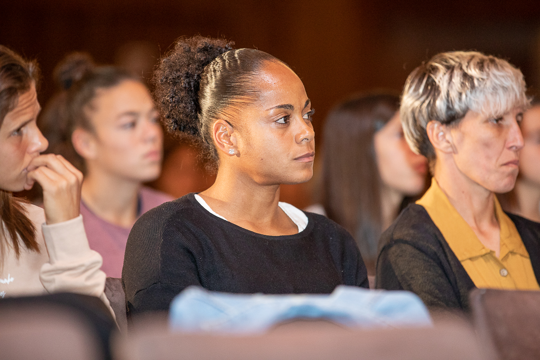 Huelga fútbol convenio femenino