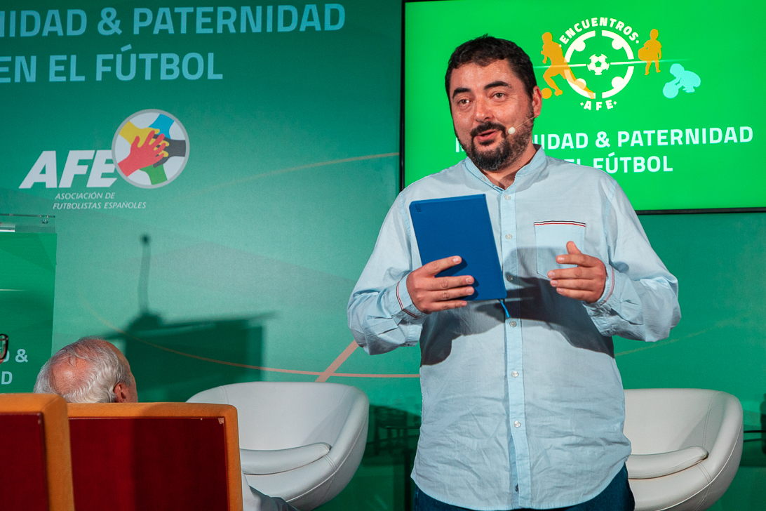 Encuentros AFE - Maternidad y paternidad