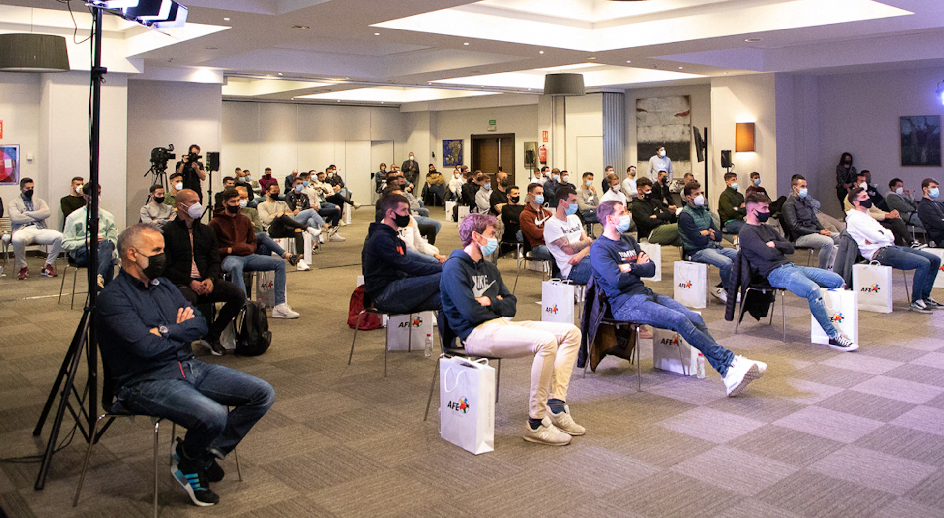 Reunion Primera RFEF