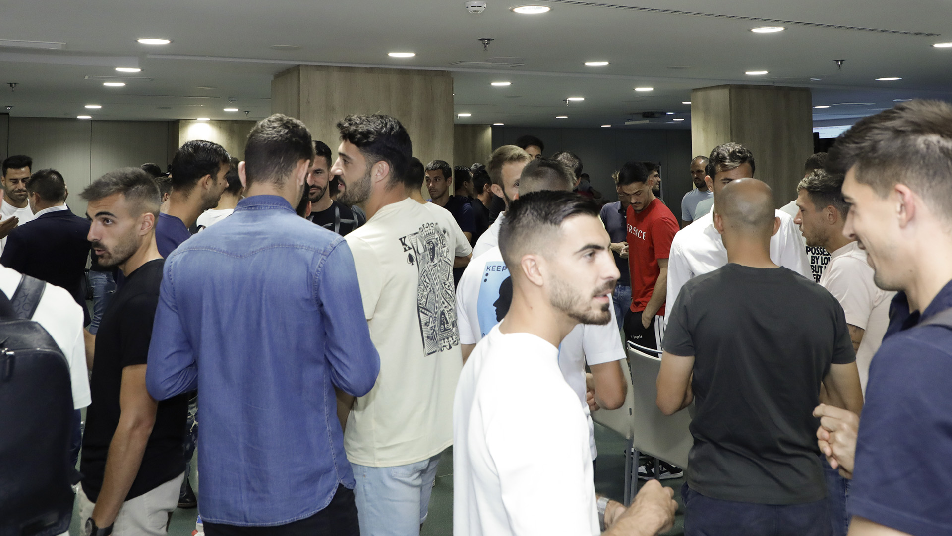 Reunión futbolistas Primera RFEF