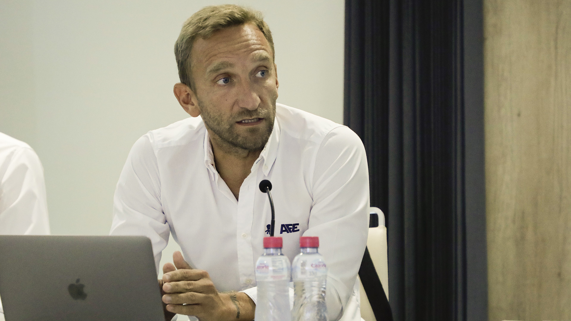 Reunión futbolistas Primera RFEF