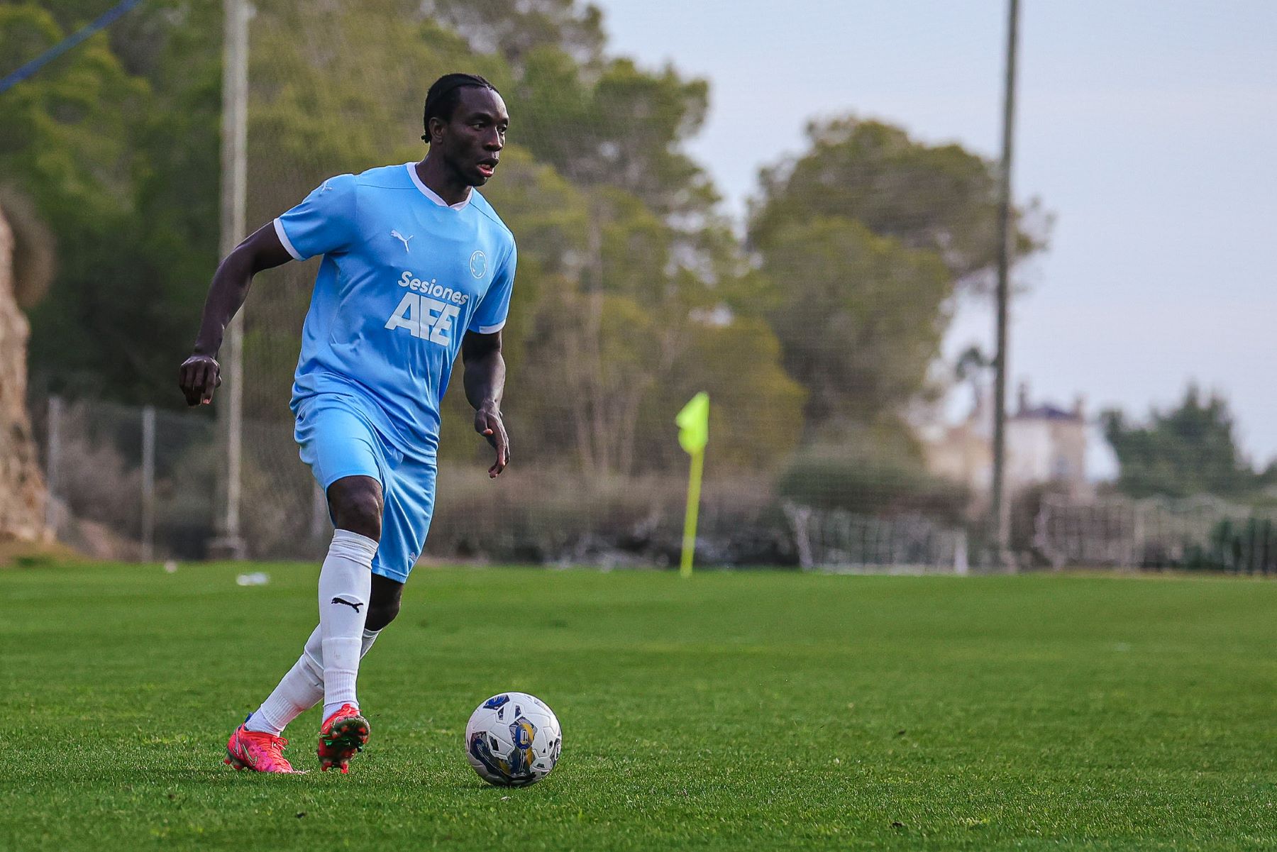 Uzo Adighibe - Sesiones AFE 33