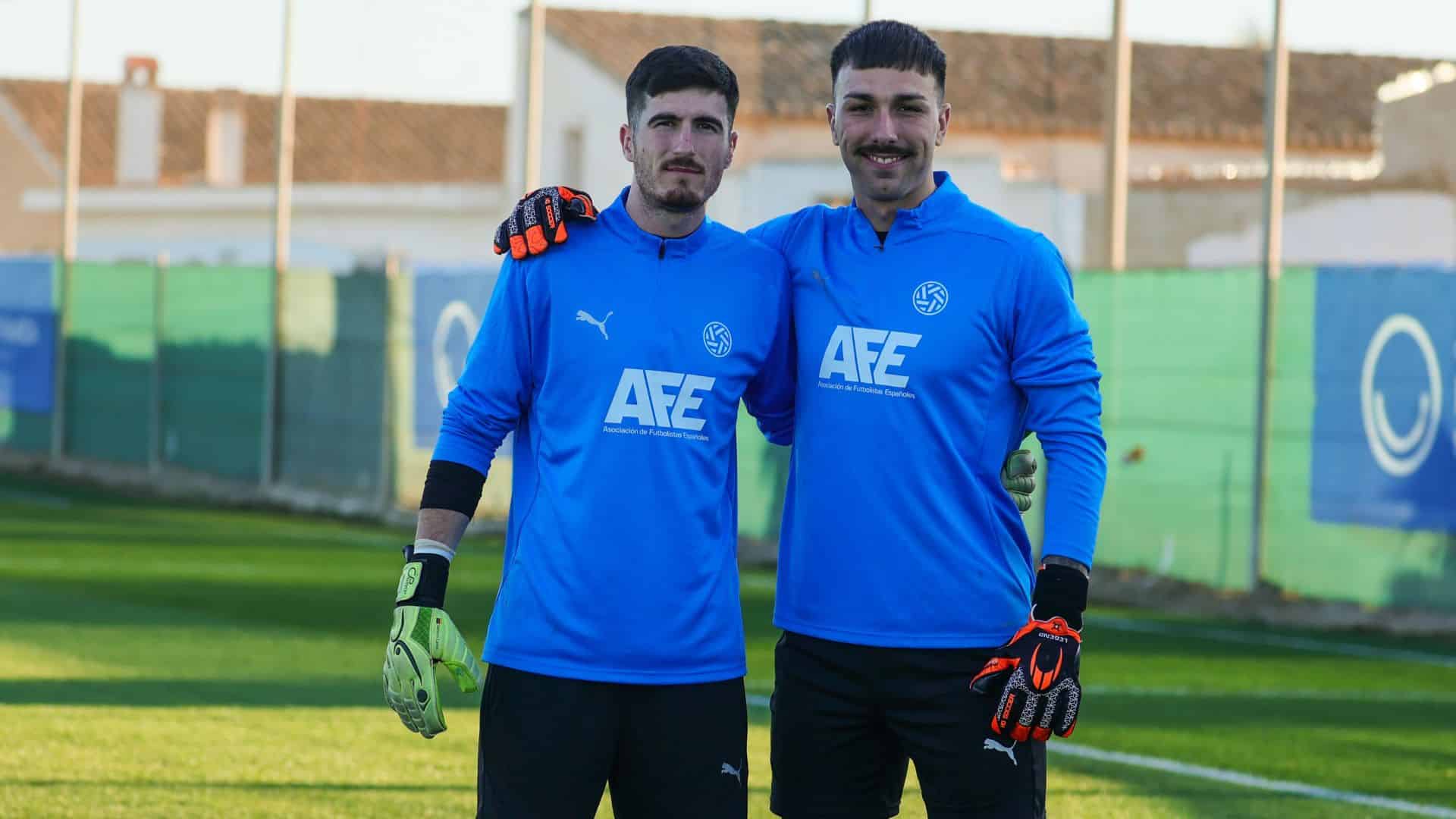 Antonio Gallego y Adri López, crédito y capacidad contrastada en la portería