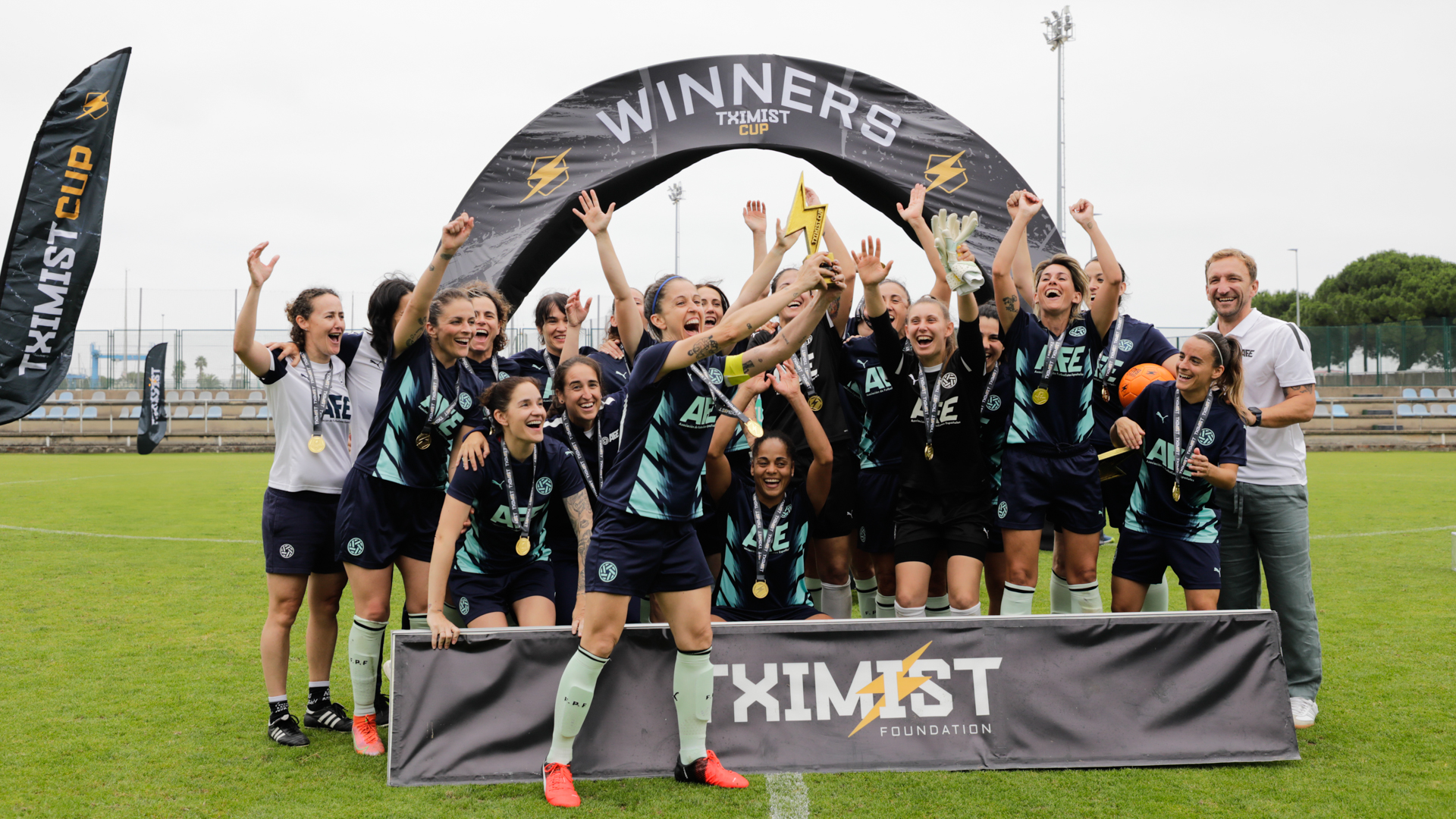 La Selección Veteranas AFE brilla a lo grande de nuevo en la prestigiosa Tximist Cup