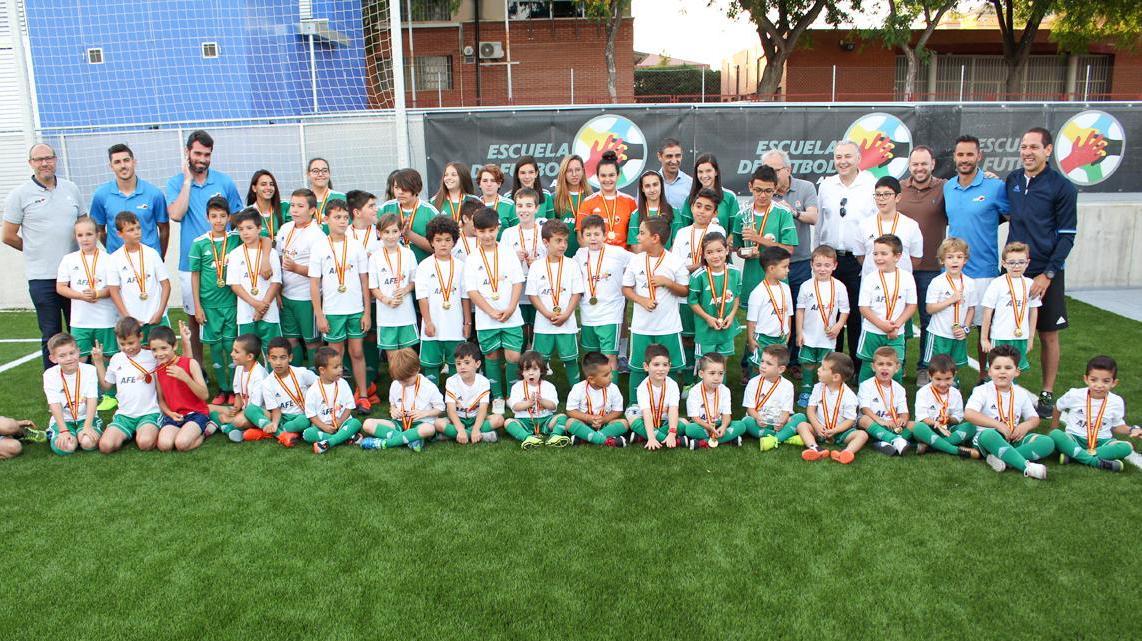 Acto de clausura del curso 2018/2019 de la Escuela de Fútbol AFE de Murcia